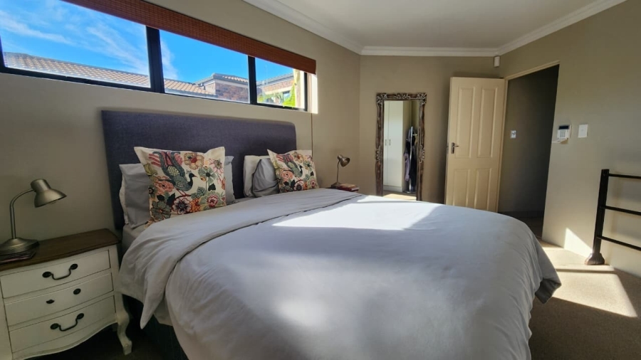5 Bedroom Property for Sale in Vredenburg Western Cape